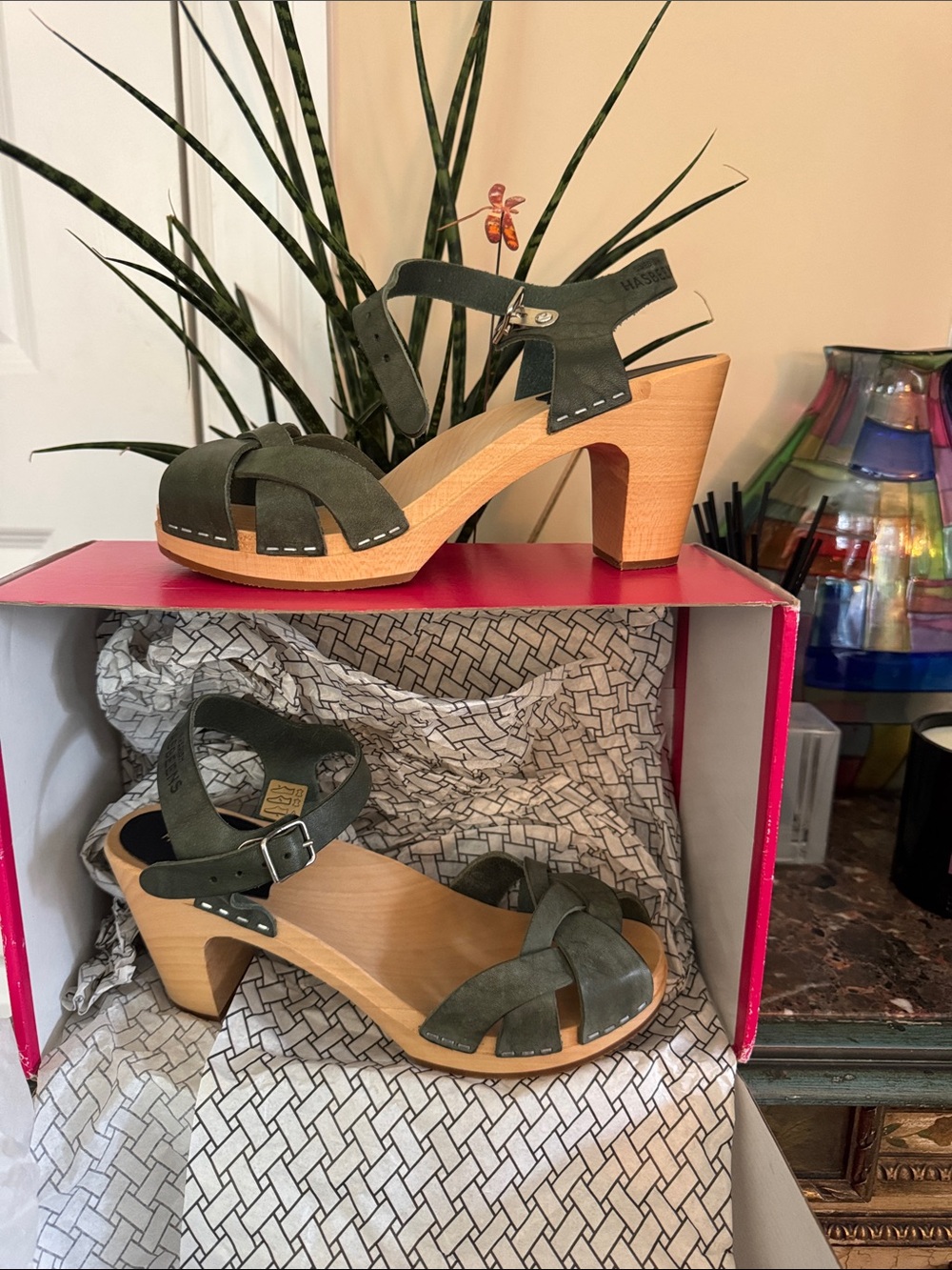 New Swedish Hasbeens Olive Green Suede Wood-Heel Sandals